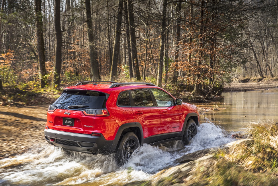 Jeep Cherokee technical specifications and fuel economy